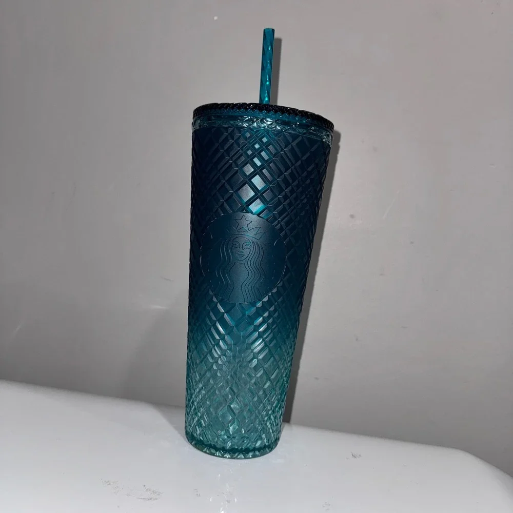 Starbucks Tumbler Cold Cup 24oz Blue Ombre Teal Diamond Textured New 011140462